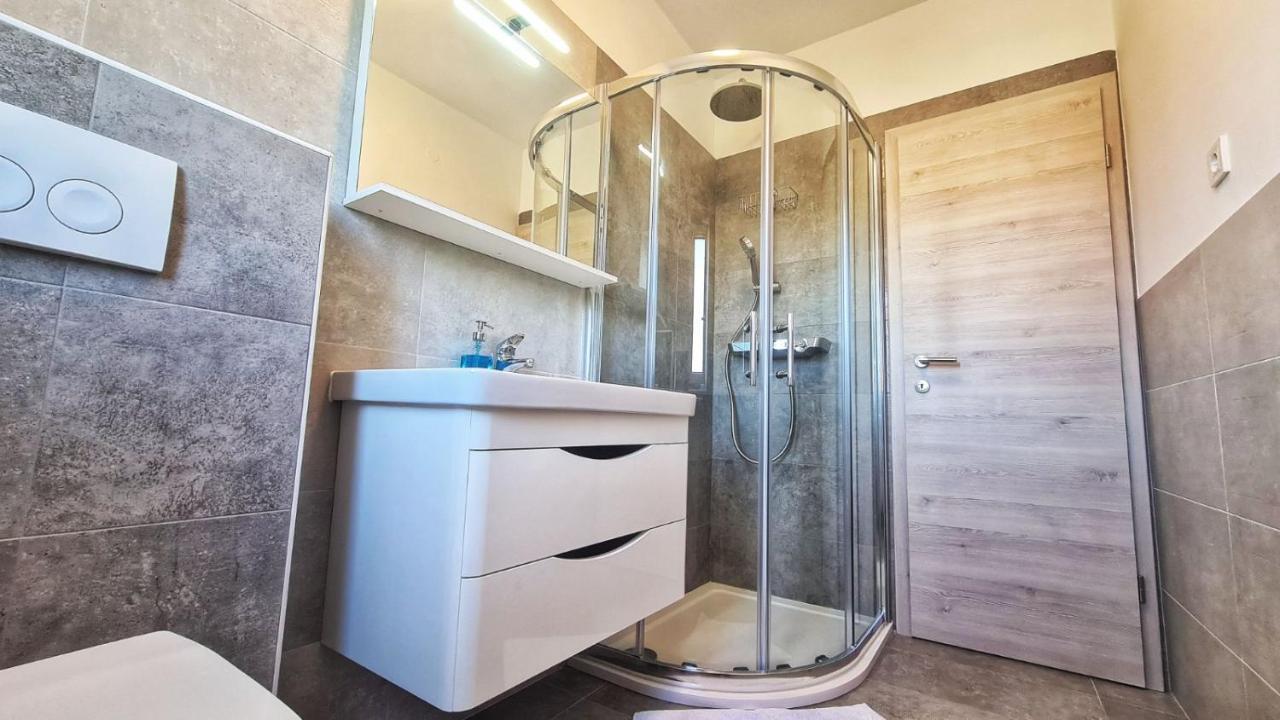 Apartments Ribaric Palit 외부 사진